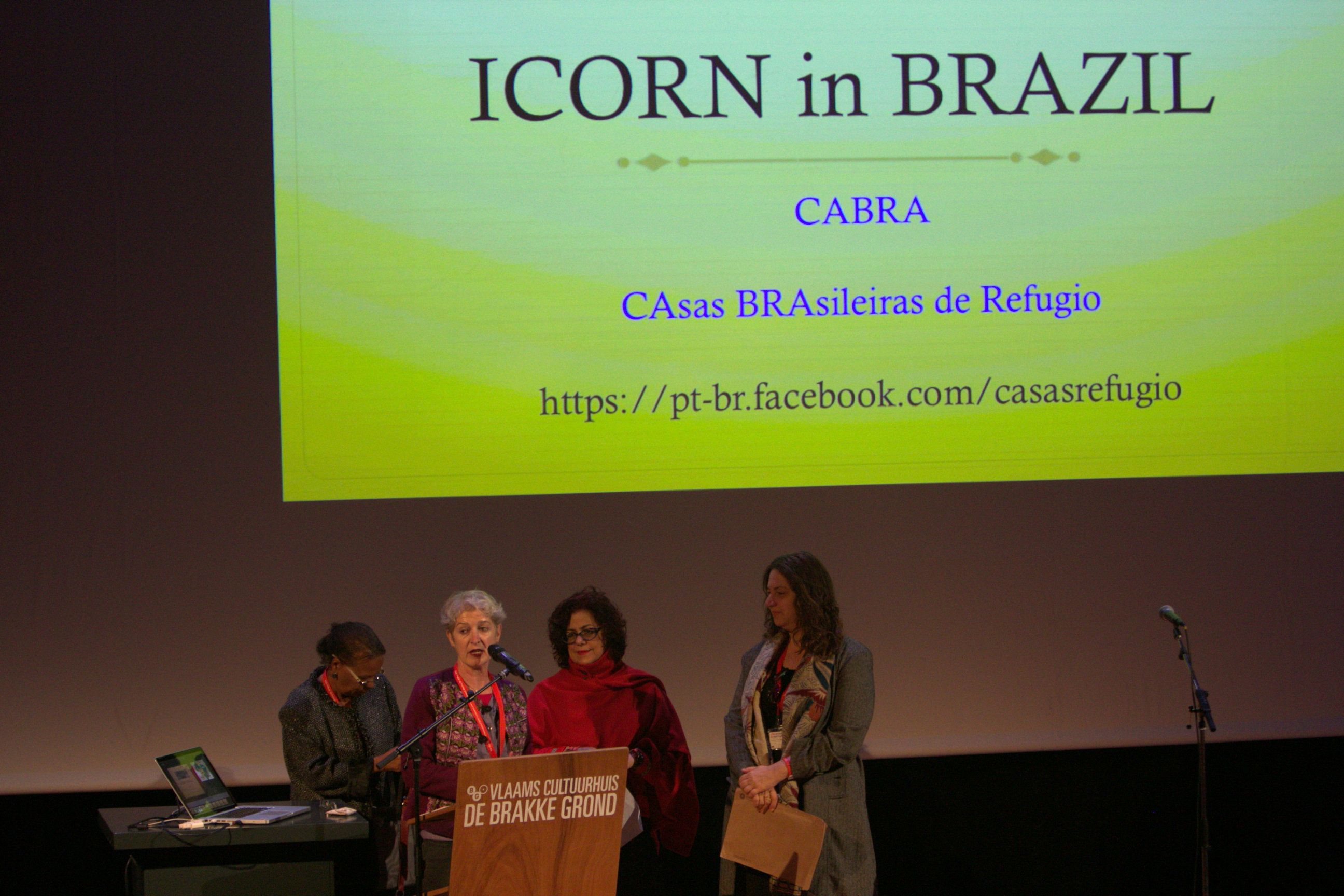From left: Leda Maria Martins, Sylvie Debs, CABRA, Lucia Castello Branco, Guiomar de Grammont. Photo.