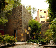 Casa Refugio Citlaltépetl, Mexico City. Photo.
