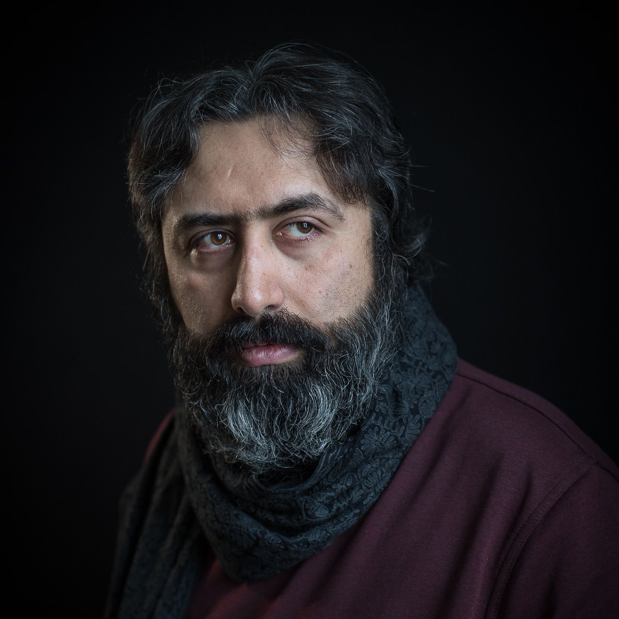 Mehdi Mousavi. Poet living in Lillehammer. Photo: Tine Poppe/Aschehoug. Photo.
