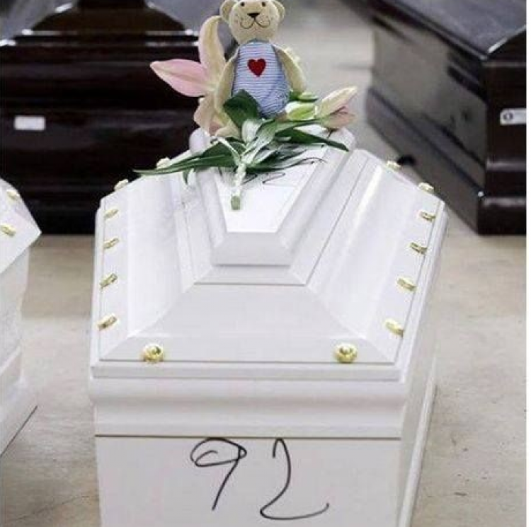 Casket for one of the children of the Lampedusa tragedy, named 92